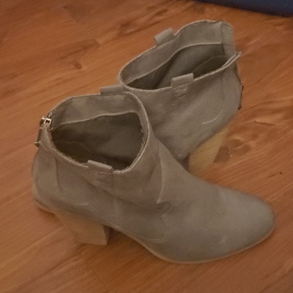 Booties - Picture 6 of 8